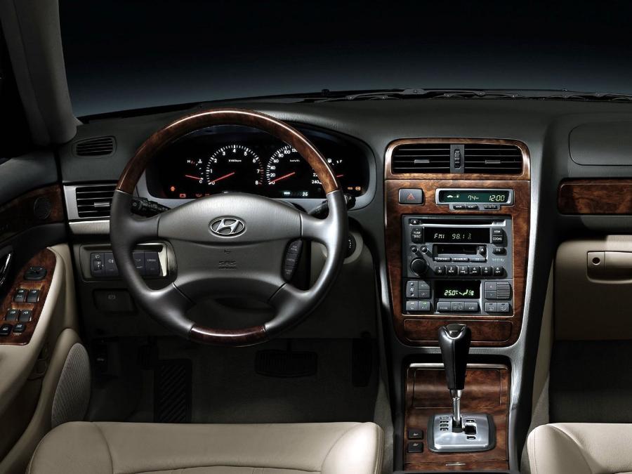  Hyundai XG 2003 года  (фото 2 из 12)